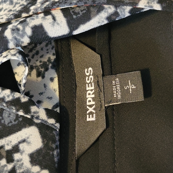 Express mixed animal print open back top - Picture 7 of 7